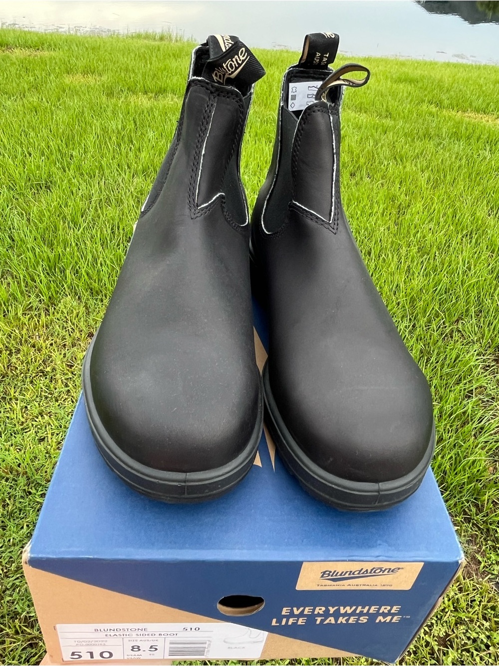 NWT Blundstone Black Chelsea Original 510 Slip-On Work Boots Size 8.5 - Picture 3 of 13